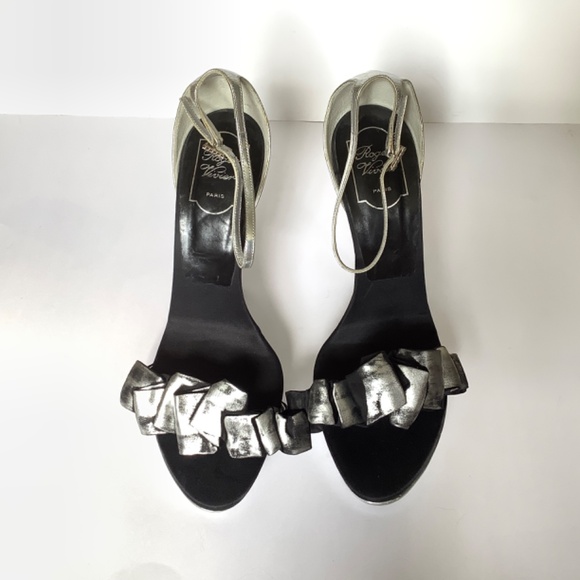 Roger Vivier high heels - Picture 3 of 16
